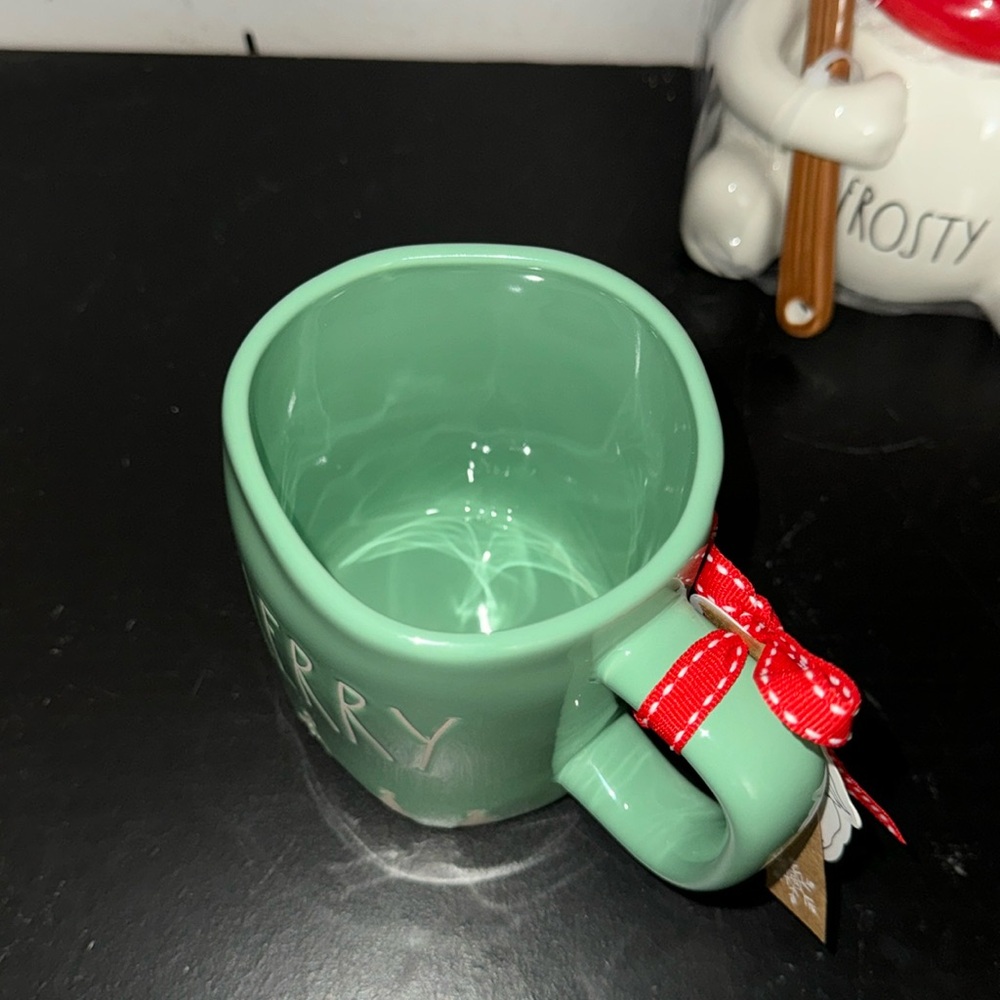 RAE DUNN MERRY COFFEE MUG - Picture 4 of 4